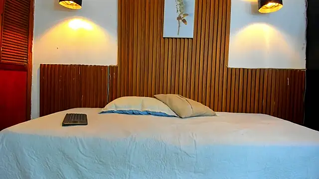 David niet online show from 10.28.25