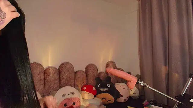 Claiborne Morris online show from 10.17.25