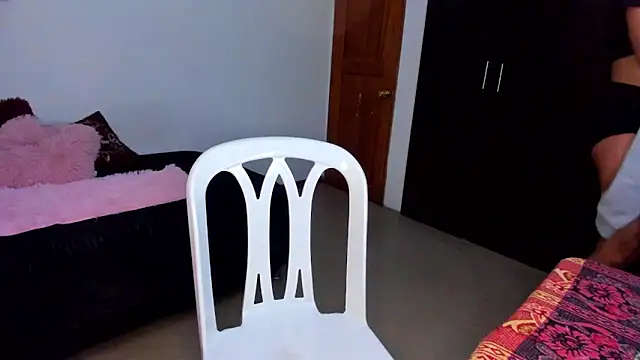 Snapshot of Ana__Pink chatting on 10.04.25 Ana Pink online show from 10.04.25