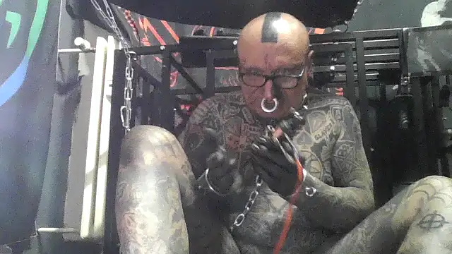 Snapshot of object857 chatting on 03.05.26 object857 online show from 03.05.26