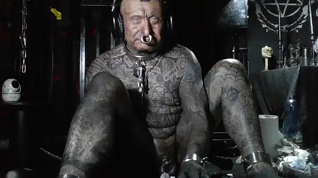 Snapshot of object857 chatting on 03.29.26 object857 online show from 03.29.26