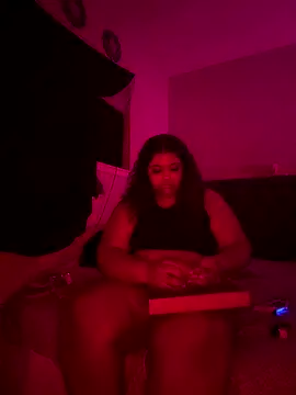 1n0nlythroat online show from 10.07.25