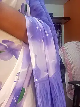 Snapshot of Chadni_kannada chatting on 11.04.25 Chadni kannada online show from 11.04.25