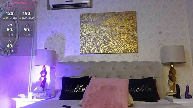 Foxy Amber online show from 09.17.25