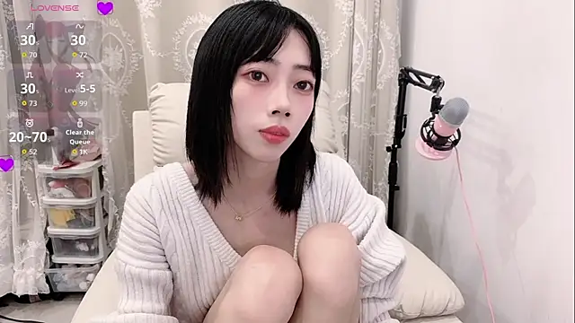 Snapshot of tuantuanle chatting on 03.03.26 tuantuanle online show from 03.03.26