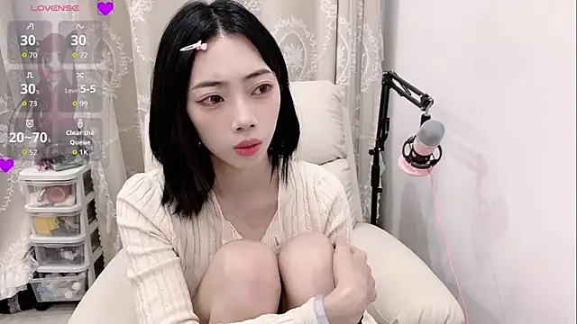 Snapshot of tuantuanle chatting on 03.10.26 tuantuanle online show from 03.10.26