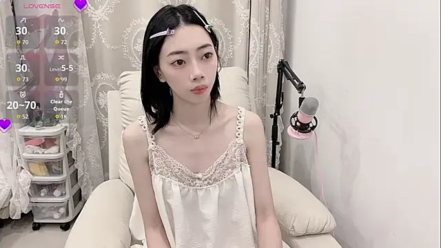 Snapshot of tuantuanle chatting on 03.21.26 tuantuanle online show from 03.21.26