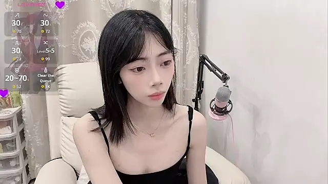 Snapshot of tuantuanle chatting on 05.06.26 tuantuanle online show from 05.06.26