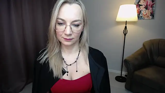 Ava Elior online show from 12.04.25