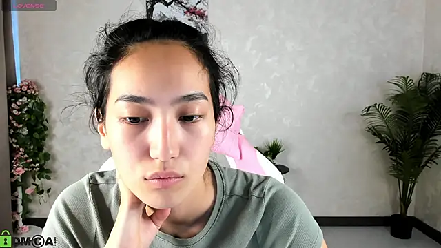 FlirtyAura online show from 09.30.25