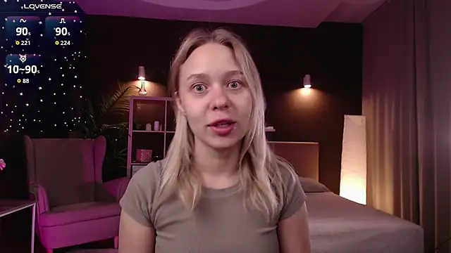 Pooja Hegde online show from 09.22.25