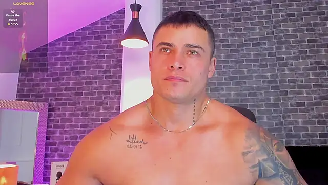 connorsmiith online show from 09.24.25