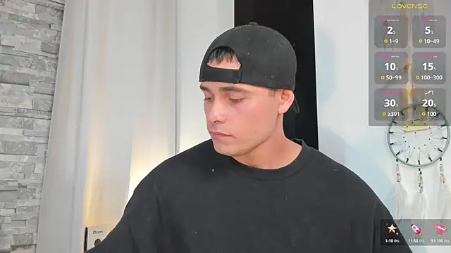 connorsmiith online show from 10.21.25