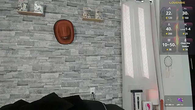 connorsmiith online show from 10.24.25