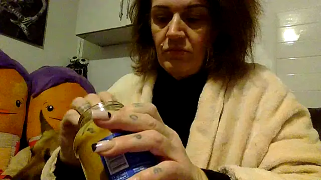 RubyyRosee online show from 11.19.25