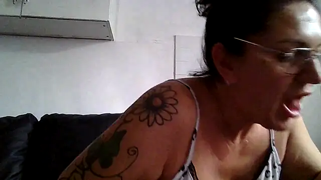 RubyyRosee online show from 06.29.26