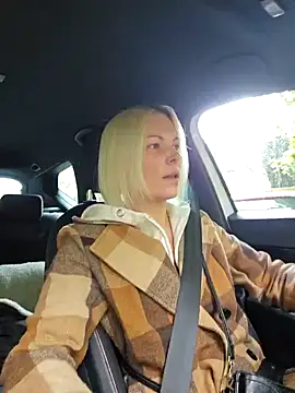 Sunny-Sin online show from 10.10.25