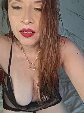 Snapshot of Lady_Sofhia chatting on 11.13.25 Lady Sofhia online show from 11.13.25