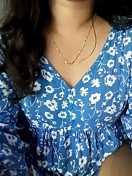 babyangela14 online show from 10.17.25