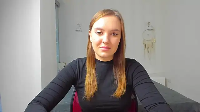 EmmaNorman online show from 10.12.25