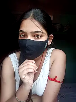 Snapshot of Snehabeauti chatting on 10.09.25 Snehabeauti online show from 10.09.25