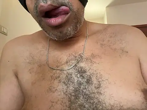 Snapshot of CaiBull chatting on 09.23.25 CaiBull online show from 09.23.25