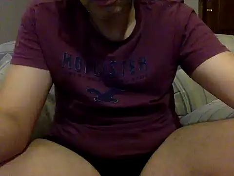 Snapshot of CaiBull chatting on 10.02.25 CaiBull online show from 10.02.25