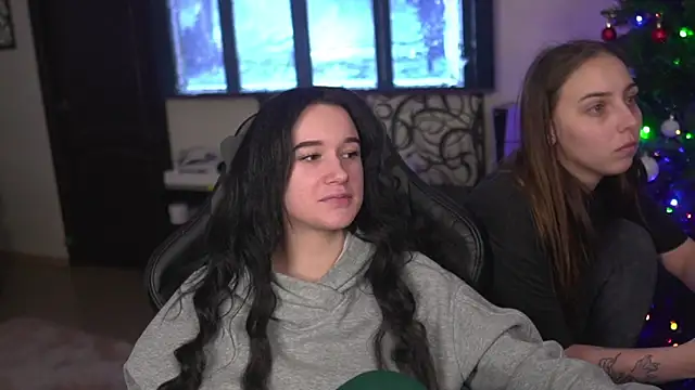 Snapshot of lis_silver chatting on 01.10.26 lis silver online show from 01.10.26