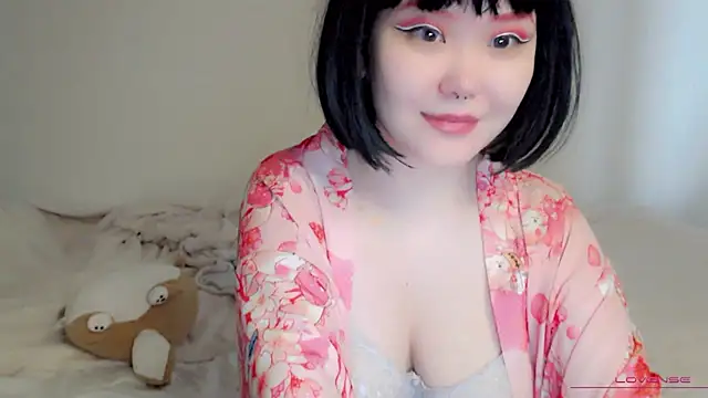 tsunade chan online show from 10.08.25