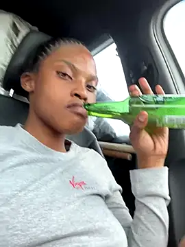 nia long21 online show from 11.02.25