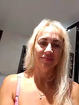 KissMiSveet online show from 09.23.25