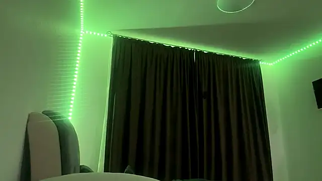 GwenFay online show from 09.09.25