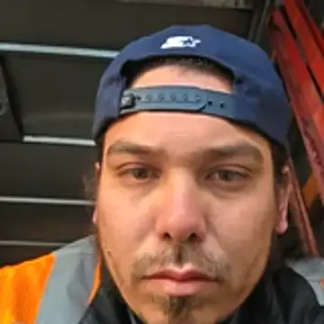 luis97fer online show from 04.16.26