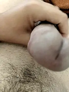 Snapshot of Zepe_12 chatting on 10.13.25 Zepe 12 online show from 10.13.25