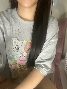 Snapshot of RubyBerry chatting on 09.26.25 RubyBerry online show from 09.26.25