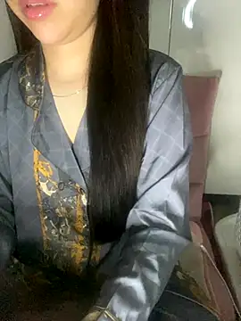 Snapshot of RubyBerry chatting on 11.07.25 RubyBerry online show from 11.07.25