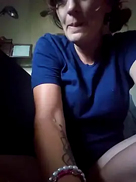 adrielleigh online show from 09.26.25