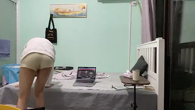 cily online show from 12.18.25