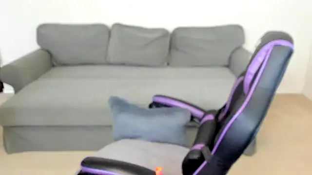 Snapshot of Josie4yourpleasure chatting on 10.27.25 Josie4yourpleasure online show from 10.27.25