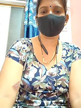 Sonalihot  online show from 10.18.25