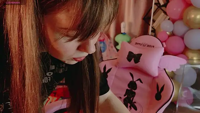 Moon  Bunny online show from 06.17.26