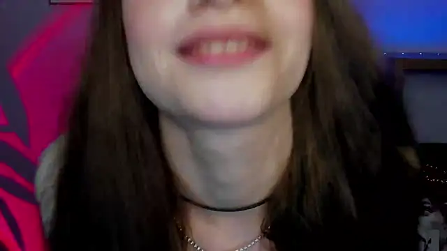 LuxMaya online show from 10.06.25