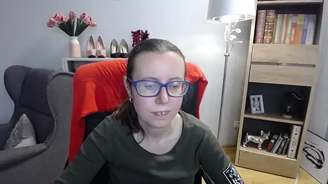 sweetxLizzy online show from 11.25.25