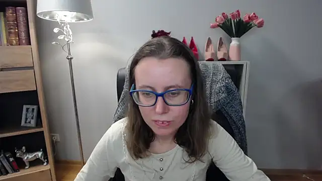 sweetxLizzy online show from 12.22.25