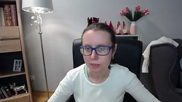 sweetxLizzy online show from 12.23.25