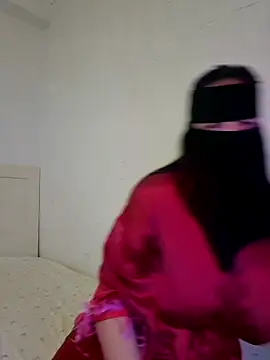 Snapshot of Lavanarabica chatting on 09.30.25 Lavanarabica online show from 09.30.25