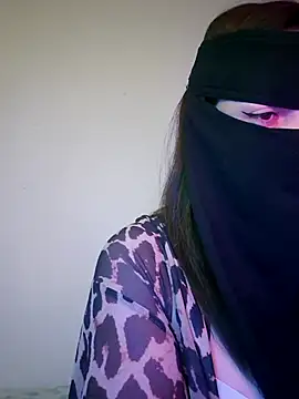 Snapshot of Lavanarabica chatting on 10.13.25 Lavanarabica online show from 10.13.25