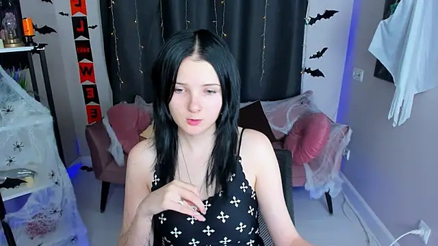 Leila xxBaby online show from 10.29.25