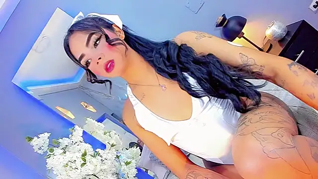 VanessaStonee online show from 10.08.25