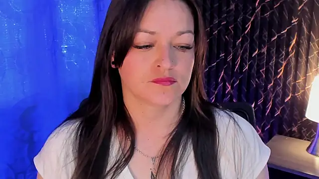 4ngel greey online show from 10.21.25